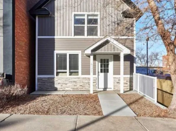 432 S 5th St SE, Medicine Hat, AB T1A 0N1