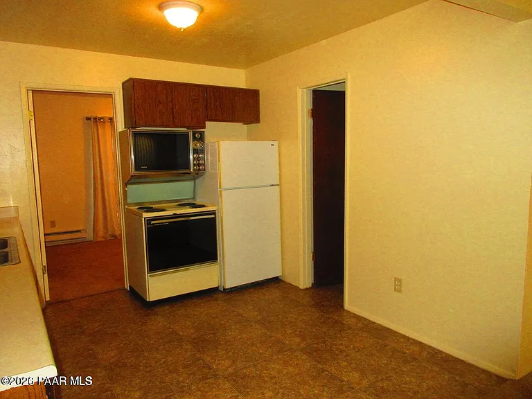 6330 E Copper Hill Dr #1 — Photo 4