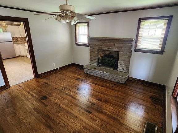 5th image of 7029 Sissonville Dr
