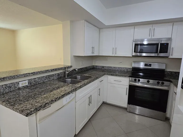 3630 N 56th Ave #308 — Photo 3