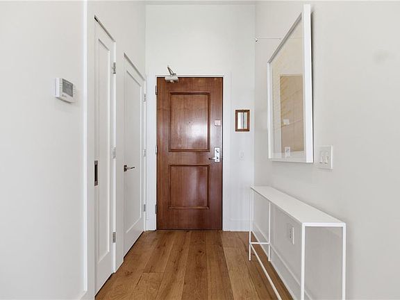 2nd image of 3820 Roswell Rd #1012