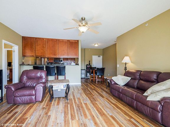 4th image of 6350 Coachlight Dr Unit 3104