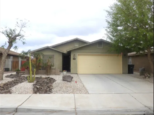 4067 S Sunlight Way, Yuma, AZ 85365