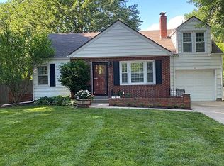2310 W 73rd St, Prairie Village, KS 66208