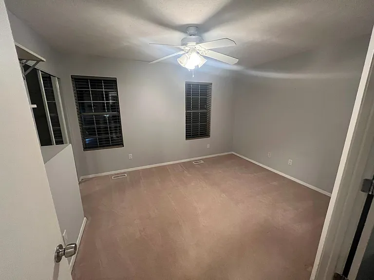 2927 Aspen Woods Entry — Photo 11