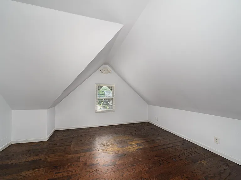 131 Ross Ave #2 — Photo 13