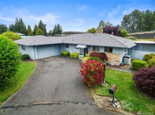 121 Rainier St, Puyallup, WA 98372