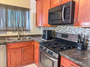 5872 Old Memory Ln, San Diego, CA 92114