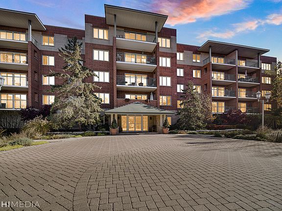 2nd image of 3850 W Bryn Mawr Ave APT 306