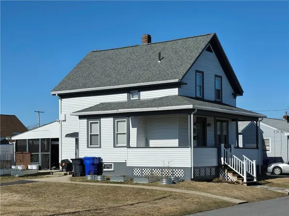 76 Irving Ave, East Providence, RI 02914