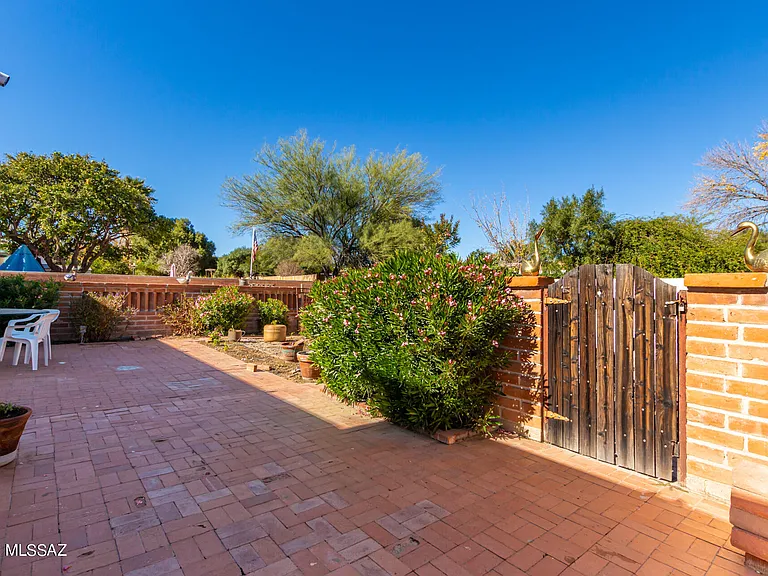 434 S Vista Del Rio — Photo 49