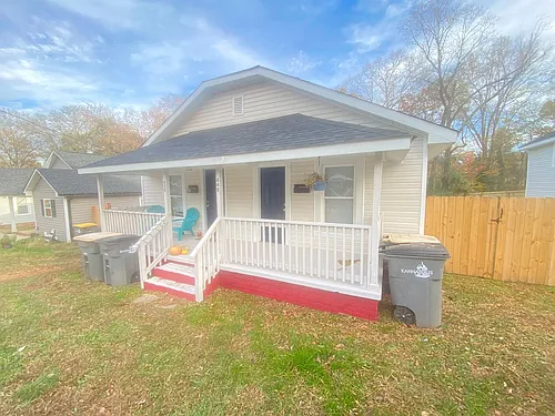 648 Wilson St Photo 1