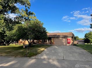2545 Vista Ridge Dr, Troy, OH 45373
