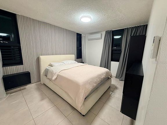 3rd image of 292 VALLADOLID