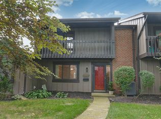 6069 N Quinella Way, Centerville, OH 45459