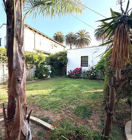 2342 Selby Ave — Photo 39