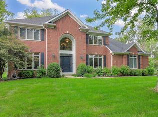 6250 Clarendon Hills Rd, Willowbrook, IL 60527