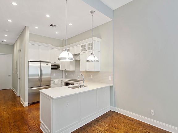 5th image of 49 E 7th St #2I