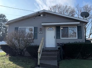 1886 Penthley Ave, Akron, OH 44312