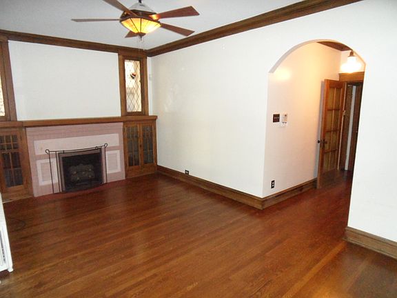 3rd image of 3936 N Lawndale Ave #1