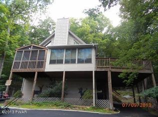 2709 Radcliff Rd, Bushkill, PA 18324