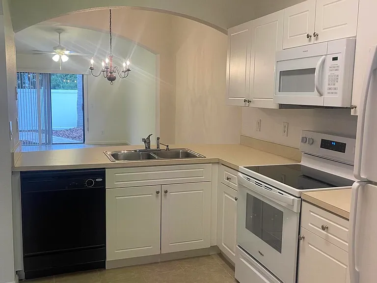 790 Luminary Cir #104 — Photo 6