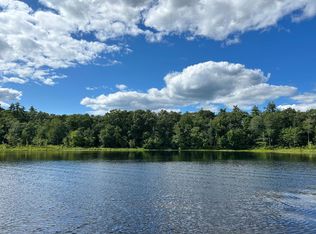 18 Church St, Kingston, NH 03848