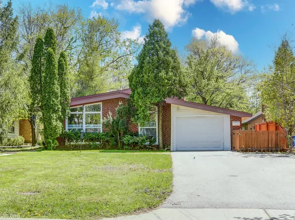 1780 Rosemary Rd, Highland Park, IL 60035