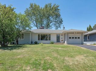 2530 Zinran Ave S, Saint Louis Park, MN 55426