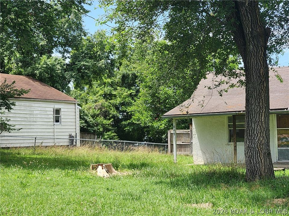 1st image of 849/853 W Park Manor Blvd