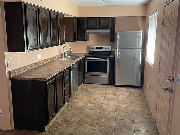 3rd image of 21250 N 23rd Ave APT 204