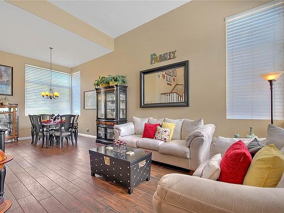 5th image of 2112 Vista Del Sol