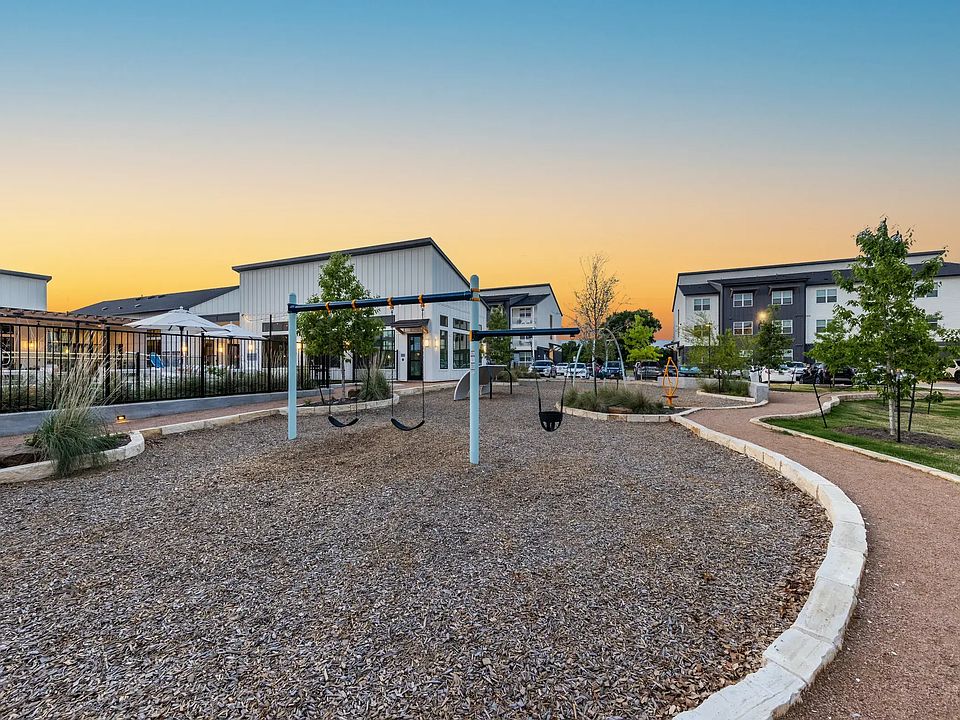 Spectra Parks apartments community photo
