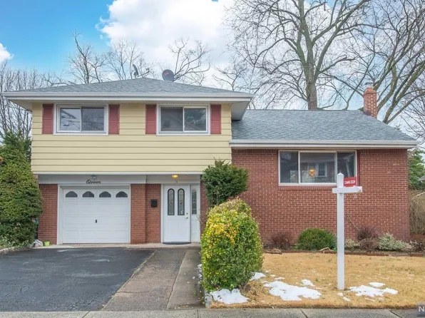 11 Garden St, Bergenfield, NJ 07621