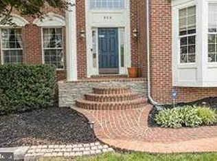 954 Wayne Dr, Winchester, VA