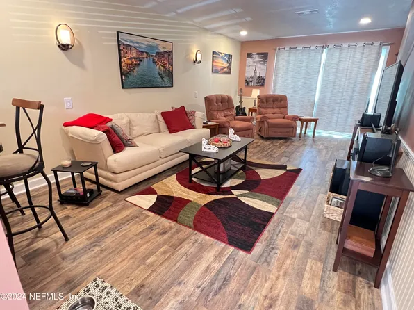 1200 BRETTA Street #31, Jacksonville, FL 32211