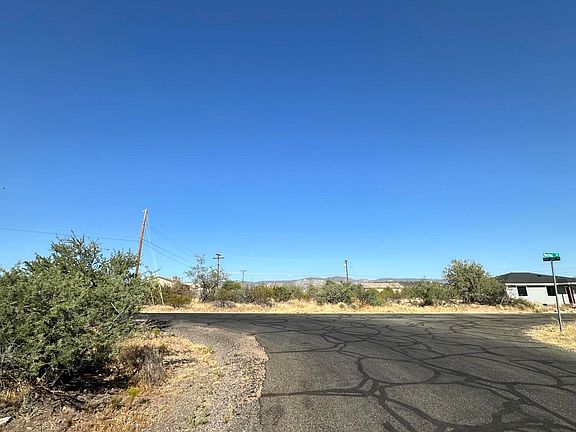 5th image of 4860 E SMOKE SIGNAL Way #139