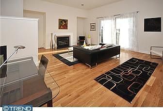 Home for Sale in PHILADELPHIA, PA $650,000
