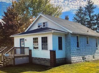 14200 Stonefield Ln, Cumberland, MD 21502