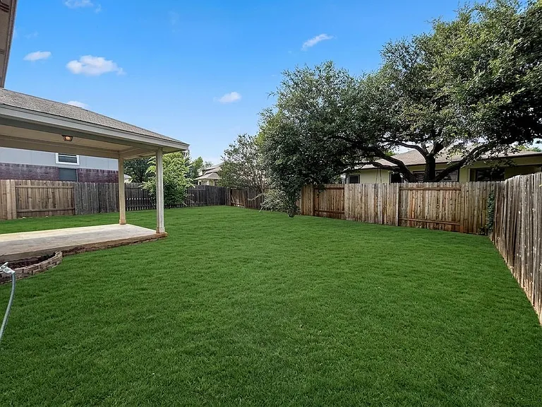 909 Settlement Cv — Photo 20