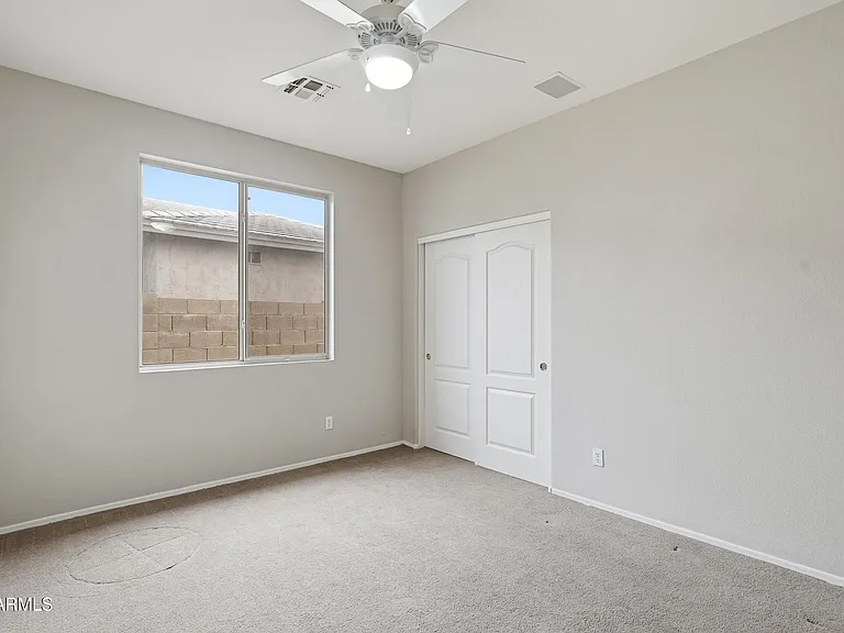 1724 W Deer Creek Rd — Photo 21