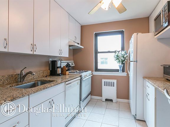 3rd image of 1 E Mill Dr APT 3H