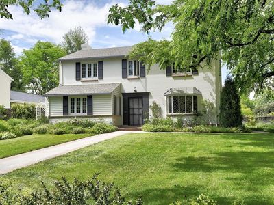 5745 E 6th Avenue Pkwy, Denver, CO, 80220