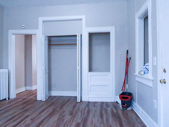 4th image of 424 Park Ave APT 1