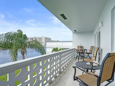 1001 N Riverside Drive #304, Pompano Beach, FL, 33062