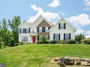 328 Sherer Dr, Lincoln University, PA 19352