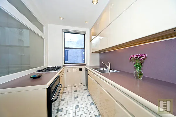 Sold by Halstead Real Estate | media 18