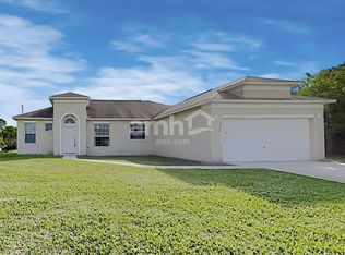 2302 SW Webster Ln, Port Saint Lucie, FL 34953