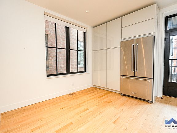 4th image of 2617 N Magnolia Ave Unit 1