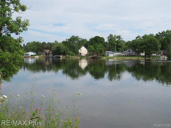 2nd image of 3456 E Pierson Rd